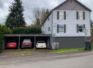 13510 SW Ash Ave, Tigard, OR 97223