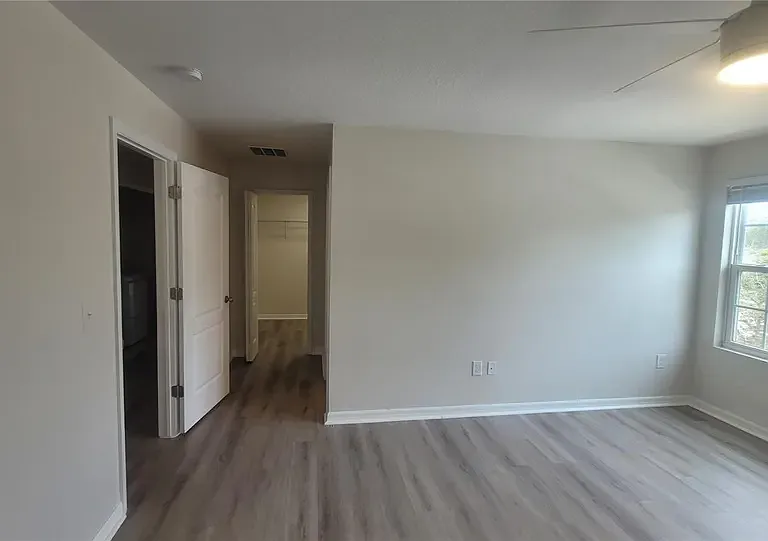 10118 Candleberry Woods Ln — Photo 3