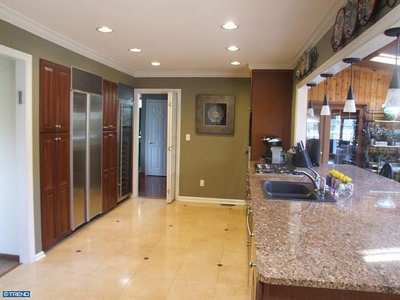 2nd image of 23 W Cartwright Dr