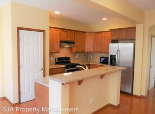 12922 NE 200th Pl, Woodinville, WA 98072