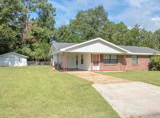 507 Maple Ave, Hartford, AL 36344