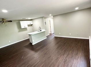 3317 Henninger Rd APT 101, Cleveland, OH 44109