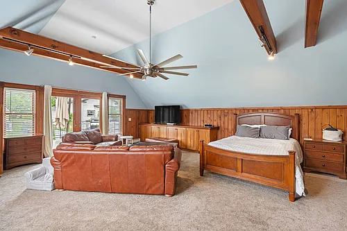 74 Shethar St #UPPER STUDIO Photo 1