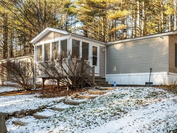 79 Pine Ridge Road, Middleton, NH 03887