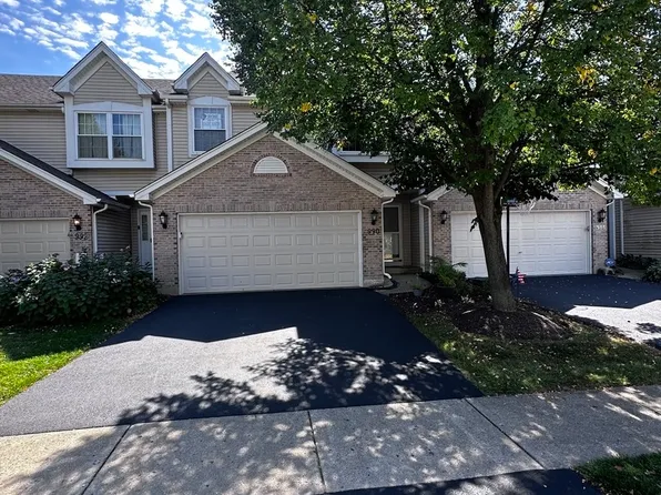 990 Viewpoint Dr, Lake In The Hills, IL 60156