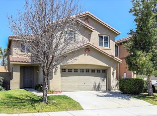 16286 Whirlwind Ln, Fontana, CA 92336