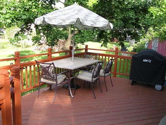 4th image of 1501 James Pl