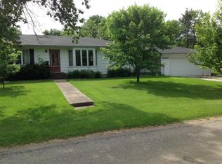 301 Enterprise Dr, Mooreton, ND 58061