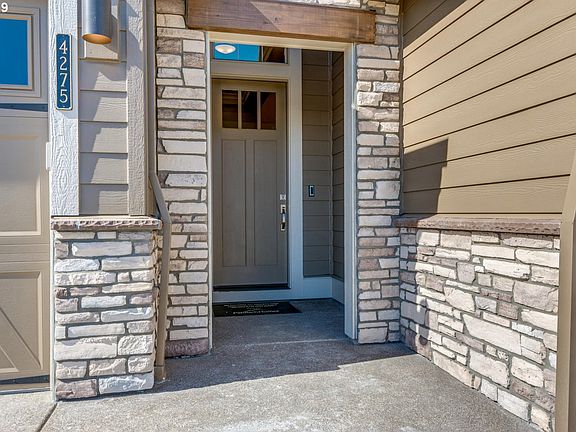 3rd image of 4083 SE 49th St