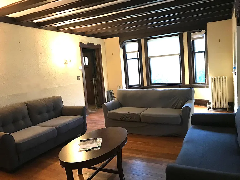 209 Hudson St — Photo 23