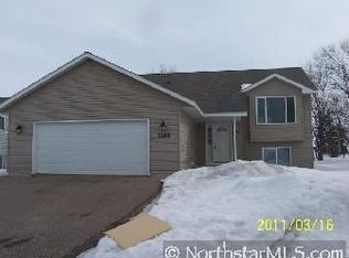 1165 Blackbird Dr SW, Hutchinson, MN 55350