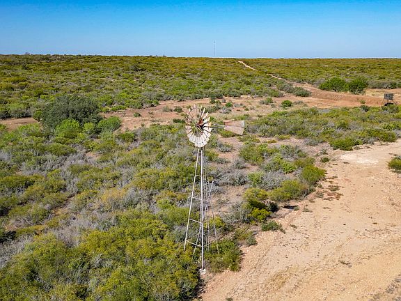 3rd image of 424/- Acres Egl Castroville Ranch Medina County 3848 Dm #1343