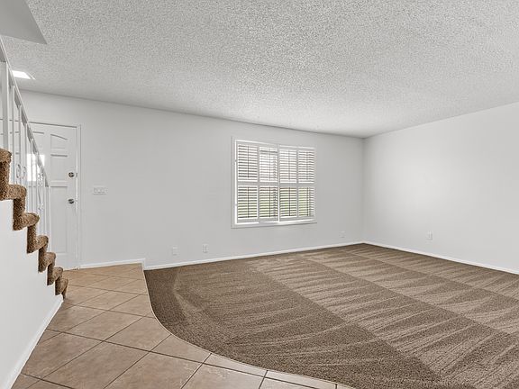 3rd image of 3433 Monte Carlo Dr