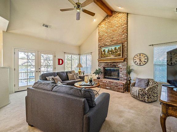 3rd image of 1263 Downieville Dr