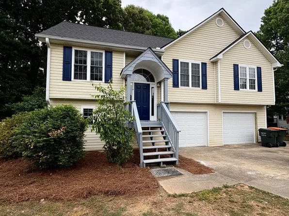 1026 Carriage Way, Loganville, GA 30052