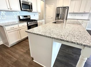 2555 Morgan Place Dr, Buford, GA 30519