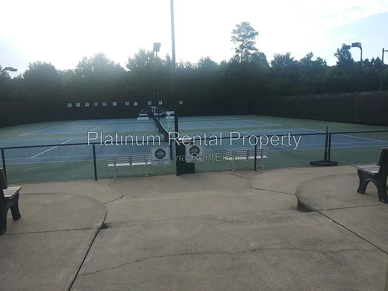 221 Balaban Cir — Photo 47