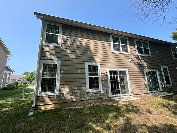 3rd image of 5653 Brownstone Dr