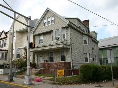 2203 John F Kennedy Blvd, Jersey City, NJ, 07304