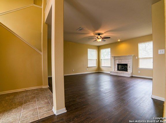 5th image of 165 Gazelle Ct