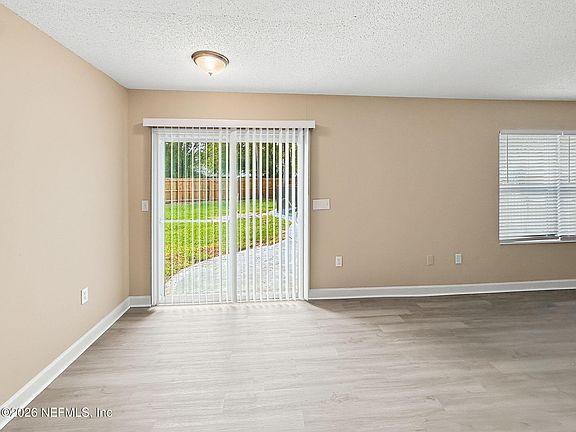 4th image of 10474 INDIAN WALK Road