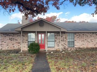 117 Solon Rd, Waxahachie, TX 75165