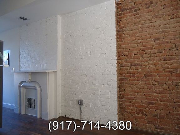 4th image of 464 Willoughby Ave #3