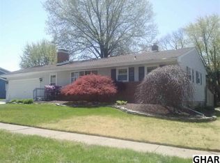 10 Heathglen Rd, Middletown, PA 17057
