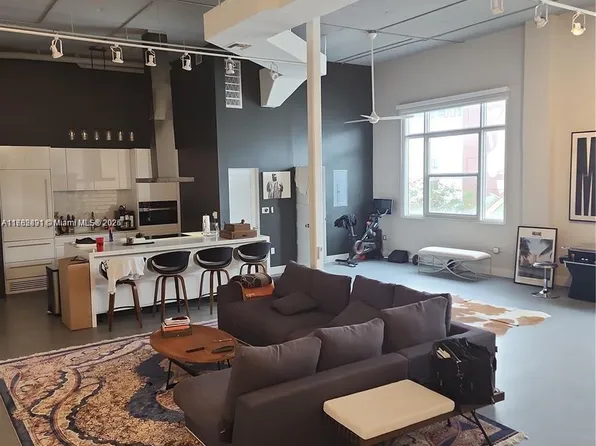 250 NW 23rd St Unit 412, Miami, FL 33127