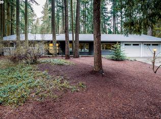 1820 Pheasant Dr, Beaverton, OR 97003