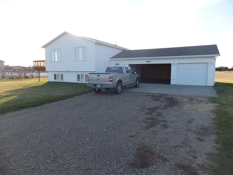 8430 Sage Dr — Photo 13