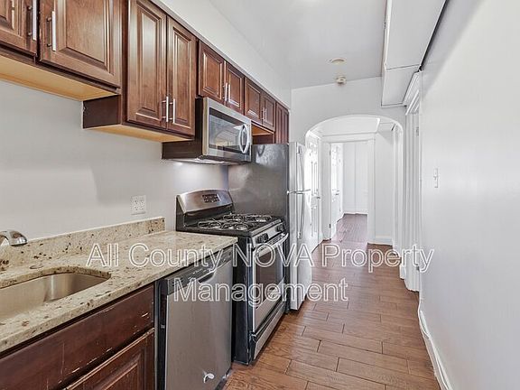 5th image of 1719 W Virginia Ave NE APT 3