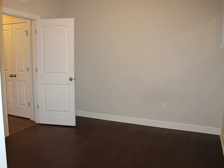 241 Vinewood Pl — Photo 16
