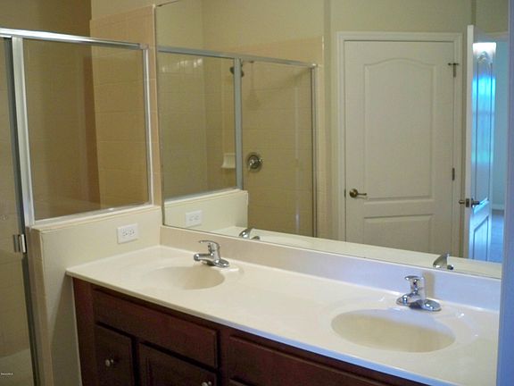 4th image of 1055 Venetian Dr Unit 103