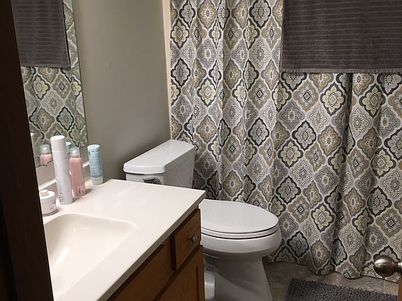 5th image of 1531 Grandview Ave APT 4