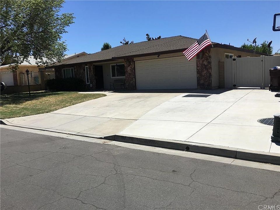 1st image of 25443 Bellview St