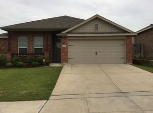 10421 Patron Trl, Fort Worth, TX 76108