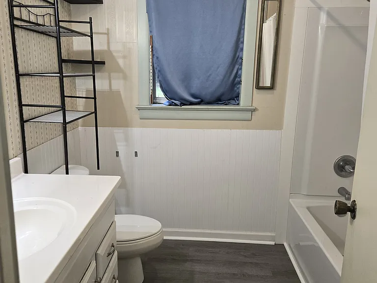 400 Tiger Dr — Photo 8