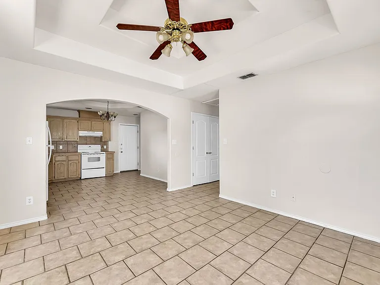 1810 Agua Fina Ave — Photo 6