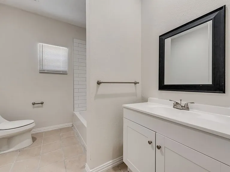 2704 Rosen Ave — Photo 9