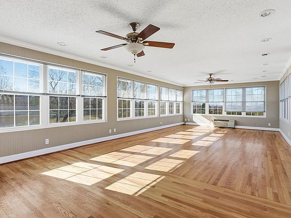 4th image of 2309 Ranch Hills Rd