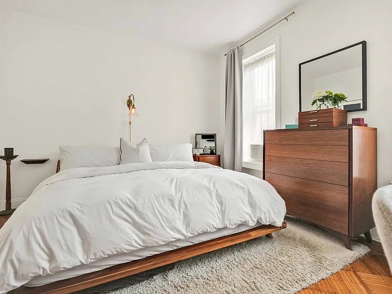 568 Saint Marks Ave #2B — Photo 6