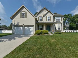 207 Tallowwood Rd, Egg Harbor Township, NJ 08234