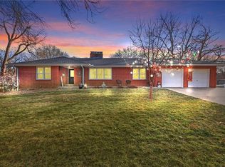 105 E 109th Ter, Kansas City, MO 64114