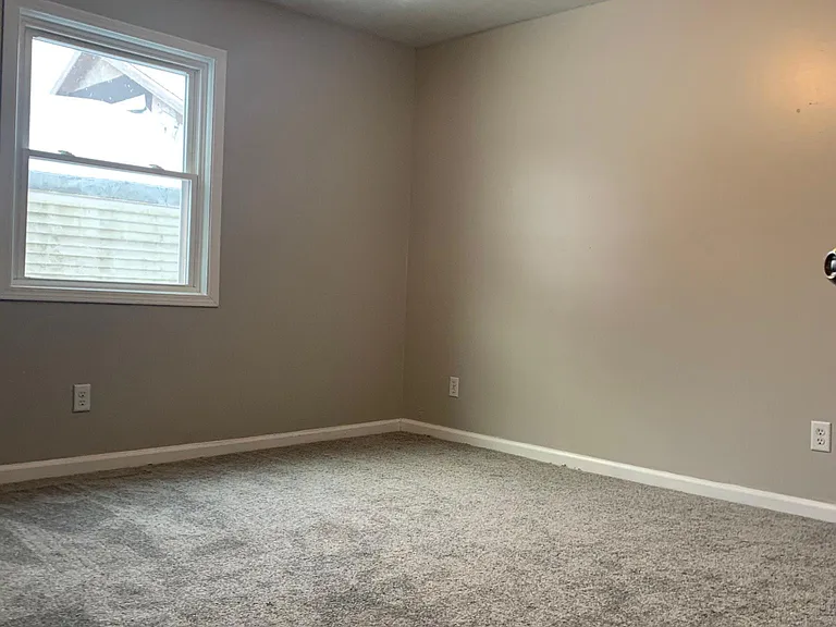 55701 Brink Ave — Photo 11