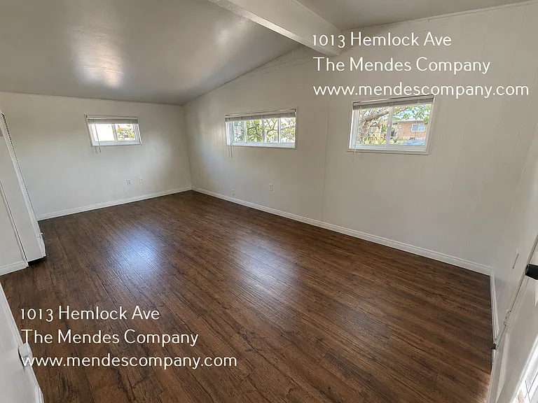 1013 Hemlock Ave — Photo 8