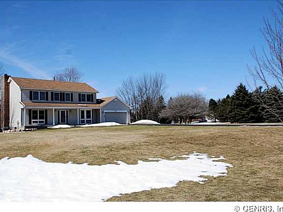 2nd image of 69 Town Pump Cir