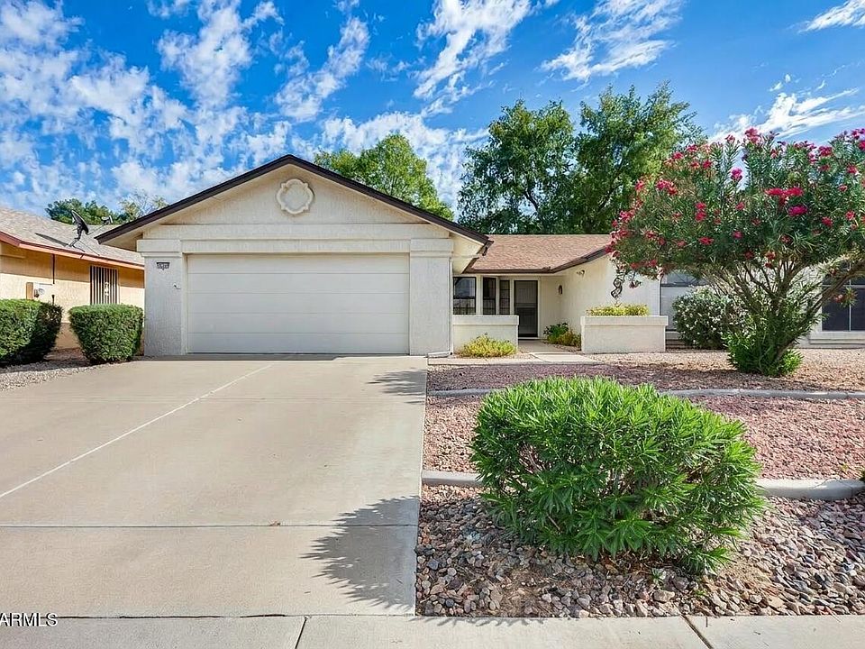 1st image of 19539 N 141ST Avenue