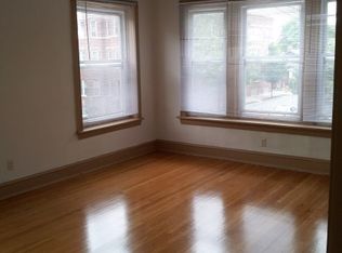 903 W 76th St, Chicago, IL 60620
