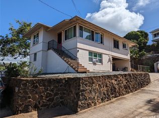 3696 Crater Rd, Honolulu, HI 96816